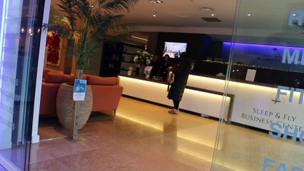 Shakira pone tierra de por medio antes de lo previsto y muy bien acompañada