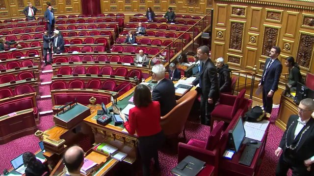 Retraites : 6 sénateurs de la droite et du centre auraient voulu voter différemment sur l’article 7