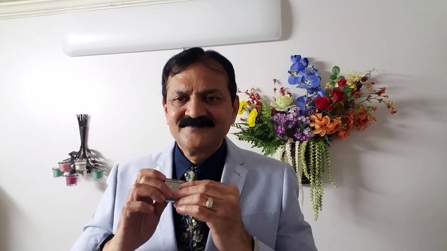 Sab kuch seekha humne-Film Anari 1959-Vintage Classic Song on Harmonica Live Performance by Mukund Kamdar