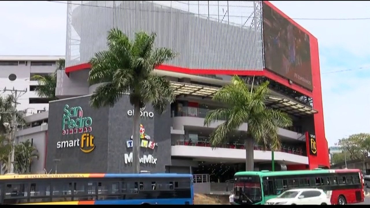 ROBO MALL SAN PEDRO