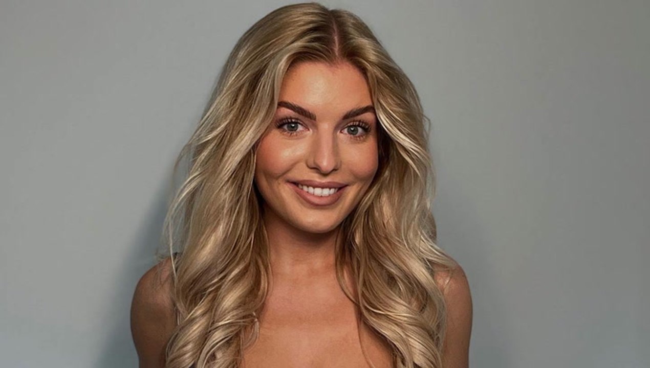 Antonia Hemmer nach Kritik über XXL-Ausschnitt: „Ich trage keinen BH“