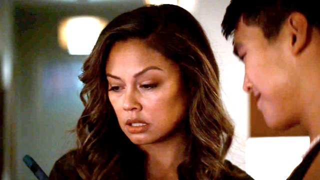 A Nosy Mom on the Next Episode of CBS’ NCIS: Hawai’i with Vanessa Lachey