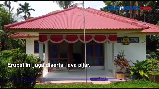 Semburkan Abu hingga 500 Meter, Gunung Anak Krakatau Erupsi 8 Kali