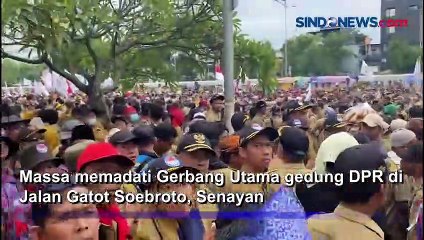 Massa Aksi PPDI Geruduk Gedung DPR, Polisi Kerahkan 1.713 Personel