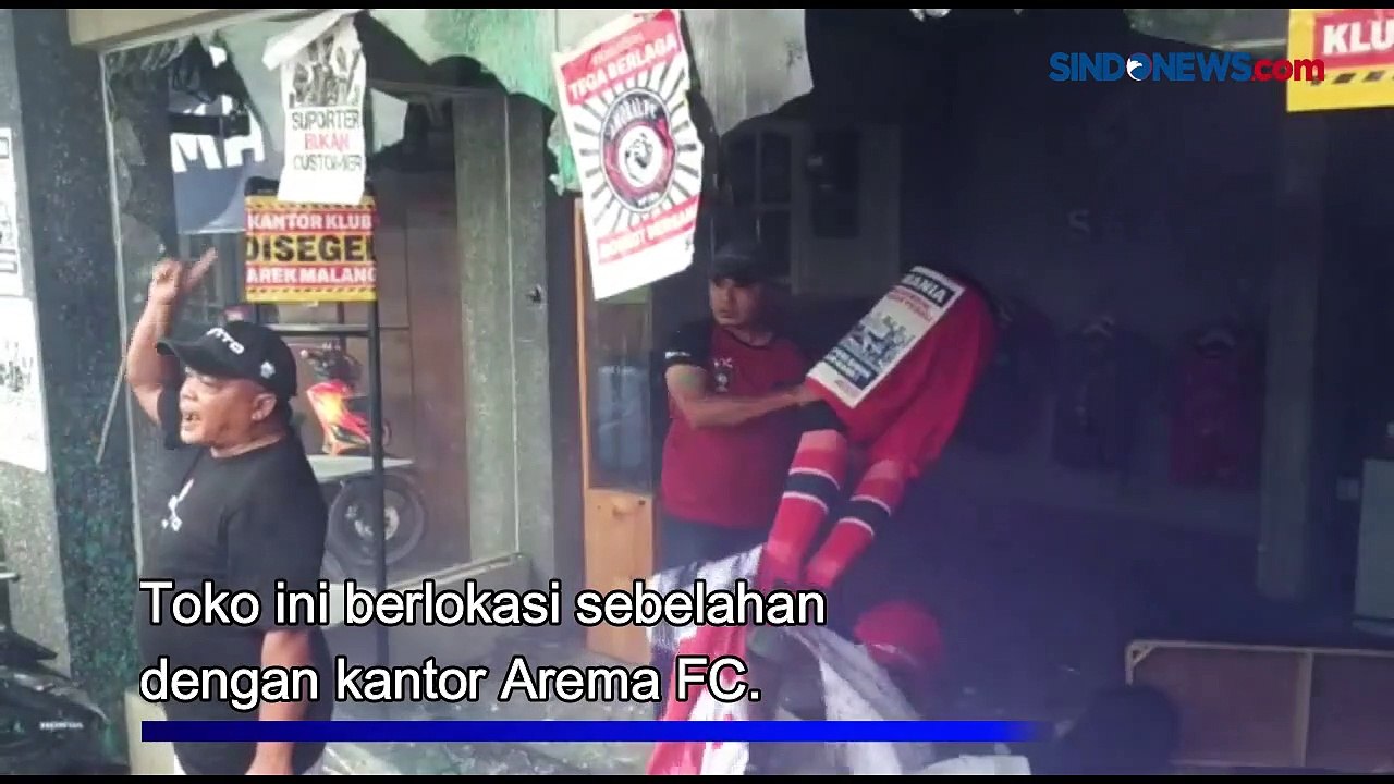 Demo Aremania Usut Tuntas Tragedi Kanjuruhan Ricuh, Toko Resmi Arema FC Dirusak