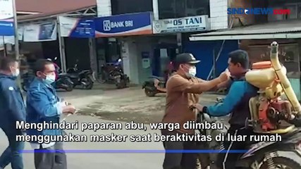 Tải video: Semburan Abu Vulkanik Gunung Kerinci, Warga Imbau Gunakan Masker saat Aktivitas di Luar Rumah