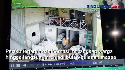 Tải video: Perangkat Desa Babak Belur Dihajar Massa Usai Tepergok Curi Dompet Tepergok Curi Dompet