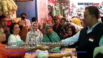 Borong Sembako, Anies Baswedan Blusukan ke Pasar Natar Lampung