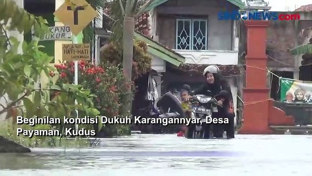 Hindari Stres, Warga di Kudus Tangkap Ikan ketika Banjir