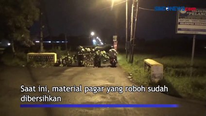Hujan Angin, Pagar Tembok Dinas PUPR dan KPU Jombang Roboh