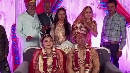 इंडोनेशिया की युवती को हाथरस के युवक से हुआ प्यार, शादी करने गांव पहुंचे विदेशी मेहमान