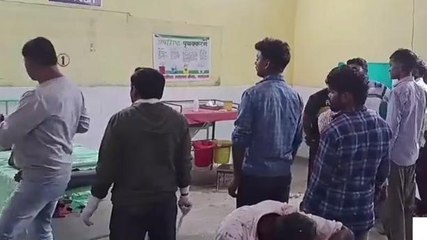 फिरोजाबाद: खेत में पानी लगाने को लेकर विवाद, महिला सहित चार लोग हुए घायल