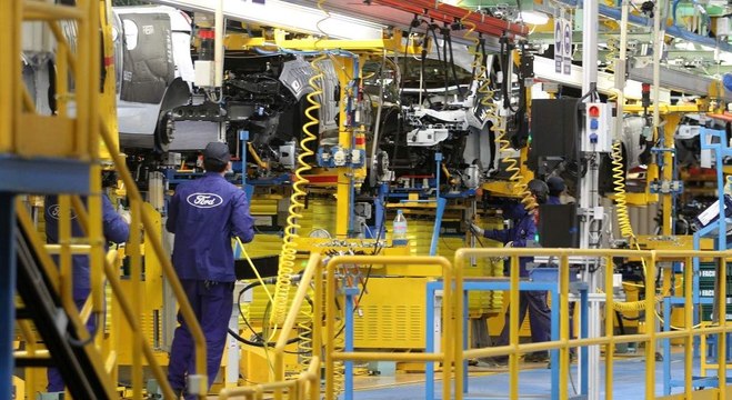 Ford anuncia el despido de cerca de 1.100 trabajadores en un nuevo ERE en la fábrica de Almussafes