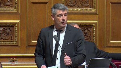 Guillaume Gontard, sénateur du groupe écologiste, sur l'activation du vote unique: "Quel aveu de faiblesse"