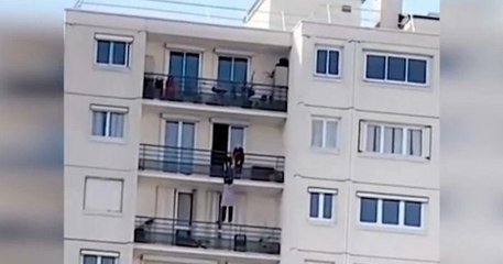 À la force de ses bras, un nonagénaire sauve sa femme de ménage d'une chute de 14 étages