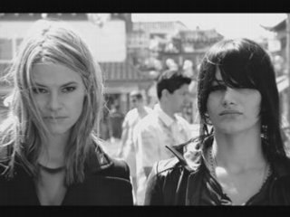 uh huh her - Explode