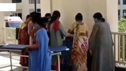 शासकीय इंतजामों की खुली पोल, जिला अस्पताल के गेट पर हुई डिलीवरी