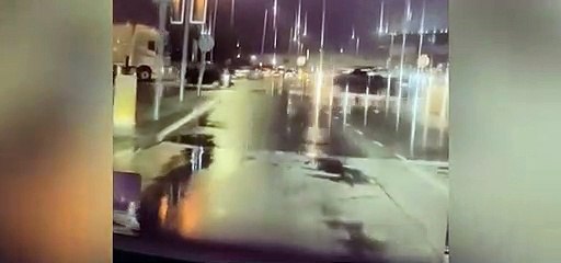 Lorry makes a dangerous  U-turn and cuts up a car at a busy Portsmouth junction