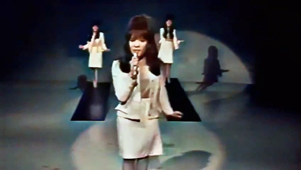 the ronettes - be my baby (live) - wide mono & in color