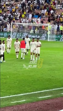 Cristiano Ronaldo s'énerve face aux chants pro-Messi