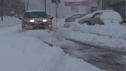 El frío y la nieve recorren EEUU de este a oeste