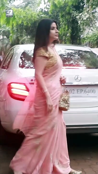 In love with Maheep Kapoor's saree ❤️