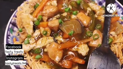 Egg-Chicken Gravy Noodles Recipe/Gravy Noodles Recipe