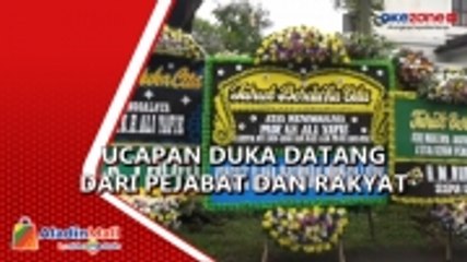 Karangan Bunga Membanjiri Rumah Duka KH Ali Yafie di Tangsel