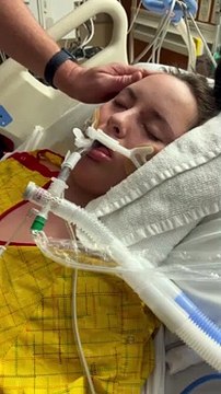 Woman Uses Sign Language to Communicate While in Medically Induced Coma