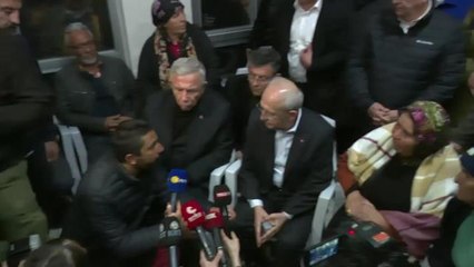 Kılıçdaroğlu'nun Nurhak'ta Dinlediği Depremzede: "1 Ay Oldu. Bıktık Artık. Bize Nurhak Diye Yardım Vermiyorlar"