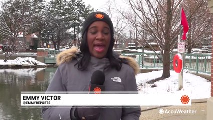 Winter storm moves out of Chicago area