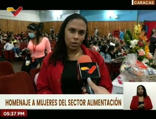 Min. Carlos Leal Tellería rinde homenaje a las mujeres de la Misión Alimentación