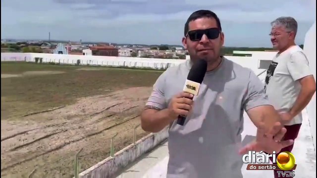 Vereador de Pombal lamenta lentidão na reforma de estádio e pede a prefeitura agilidade no serviço