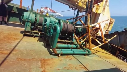 Por Primera Vez en la Historia, Este Lago Se Secó y Esto Es Lo Que Se Escondía Bajo el Agua