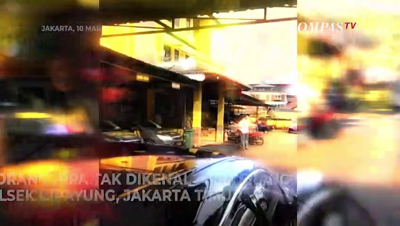 Inilah Video Amatir Polsek Cipayung Diserang