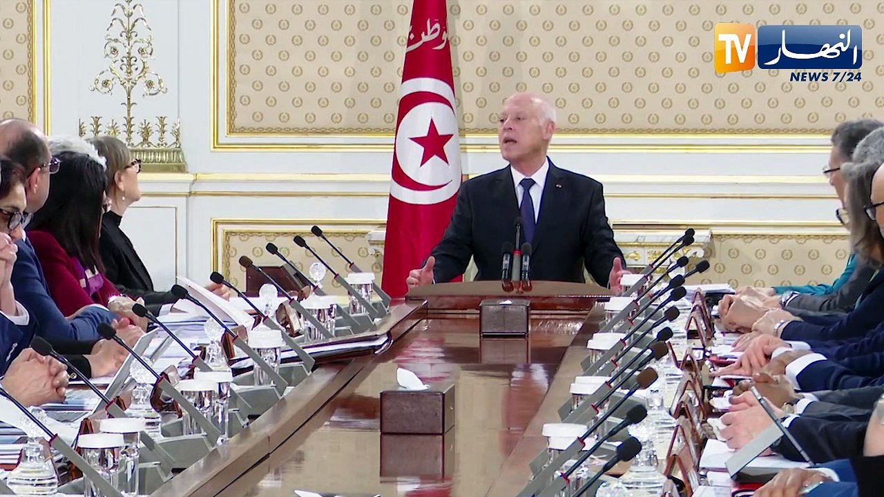 تونس: الرئيس قيس سعيد يعلن حل كل المجالس البلدية في أنحاء البلاد