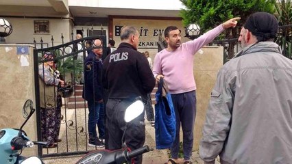 Girdiği apartmanın 'WhatsApp' grubuyla planları alt üst olan hırsız 'jet' hızıyla yakalandı