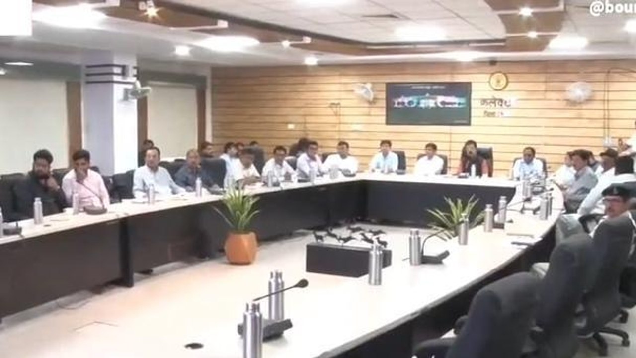 इंदौर: लाडली बहना योजना की बैठक संपन्न,गलत जानकारी देने वालों पर होगी कार्रवाई