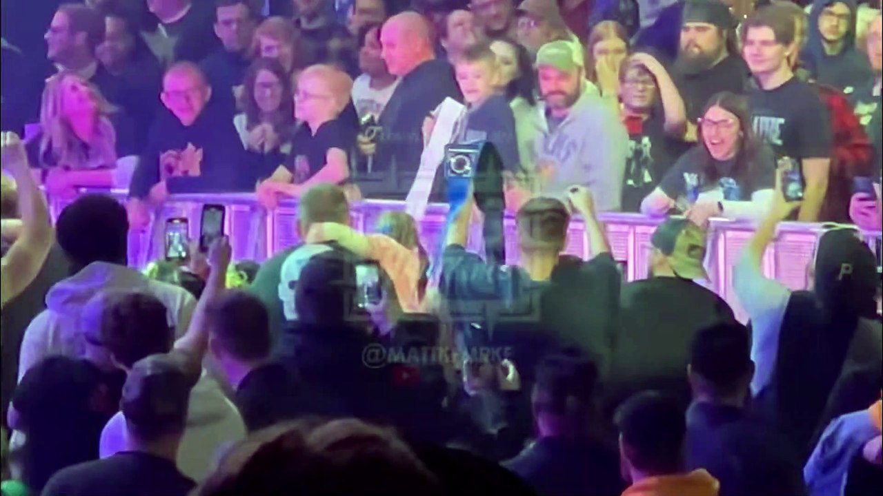 Dominik cuts off his father Rey Mysterio’s Hall of Fame announcement - WWE Smackdown 3/10/23