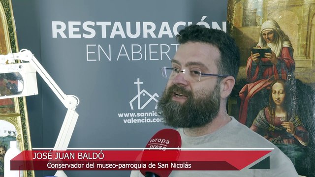Restauración en abierto de dos obras en San Nicolás capta el interés del público