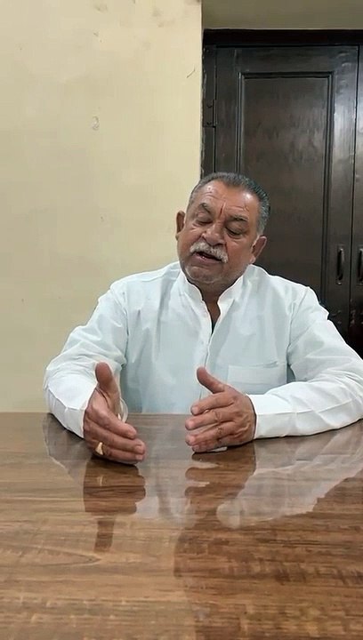 जमीन आवंटन को लेकर ट्रांसपोर्ट ऑपरेटर आक्रोशित,...