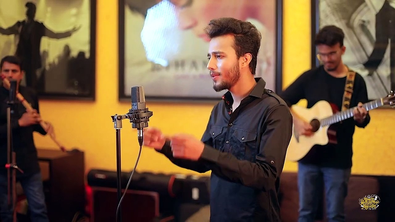 Aarzoo Teri (Studio Version),Himesh Ke Dil Se The Album,Himesh Reshammiya, Ashutosh Kumar Jha-
