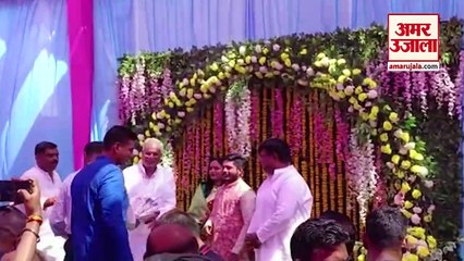 Chhattisgarh: NSUI प्रदेश अध्यक्ष की शादी में पहुंचे CM बघेल, बोले- स्वास्थ्य सुविधाएं बढ़ाना प्राथमिकता