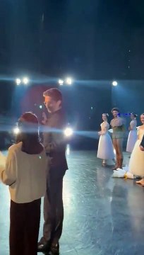 À 23 ans, Guillaume Diop a été promu aujourd'hui danseur étoile : C'est la première fois qu'un danseur noir est promu à l'Opéra de Paris après plus de trois siècles d’existence