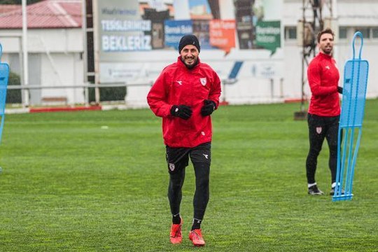 Zeki Yavru: Kariyerimi ve karakterimi yargılamak kimsenin hakkı da haddi de değildir