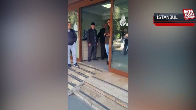 İstanbul Büyükşehir Belediyesi, cenazesi olan aileye araç tahsis etmedi