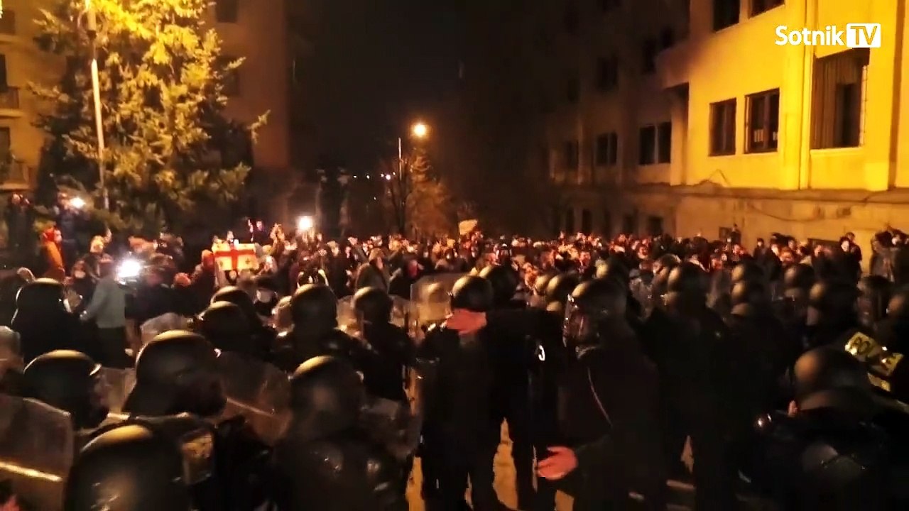 ТБИЛИСИ. ПРОТЕСТ. ДЕНЬ ВТОРОЙ (перезалв)