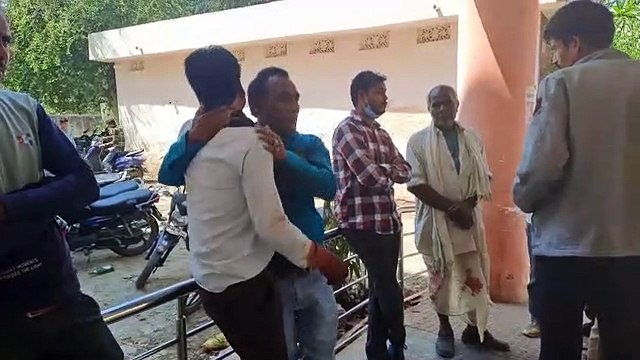 Younger brother killed after argument for customer