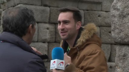 Apoyarse en el Acueducto de Segovia está prohibido