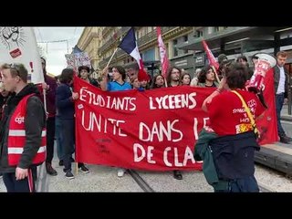 Marseille : la jeunesse présente face à la réforme des retraites